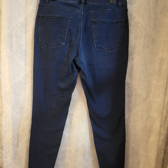 Talbots Women's Straight Leg Jeans Size 10 - Picture 6 of 11